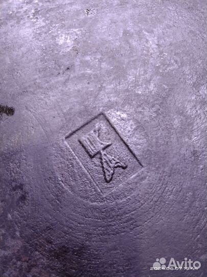 Чугунная сковорода СССР с ручкой