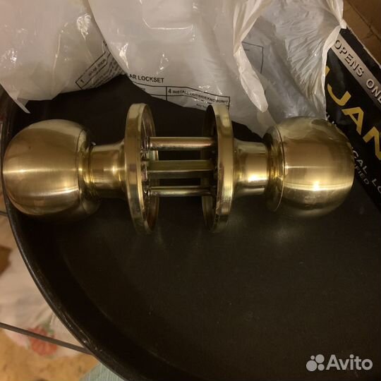 Ручка для межкомнатных дверей