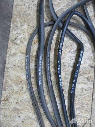 Уплотнитель с дверного проема Ниссан Патрол Y 61