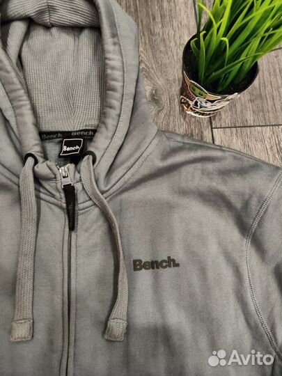 Толстовка Bench