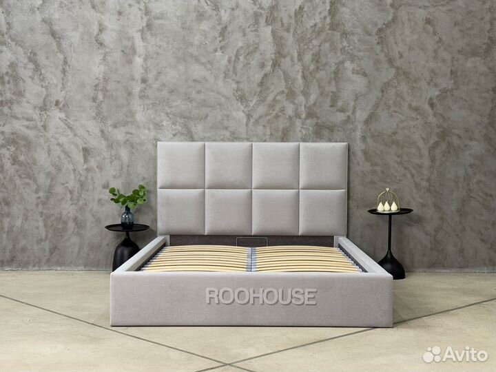 Кровать двухспальная