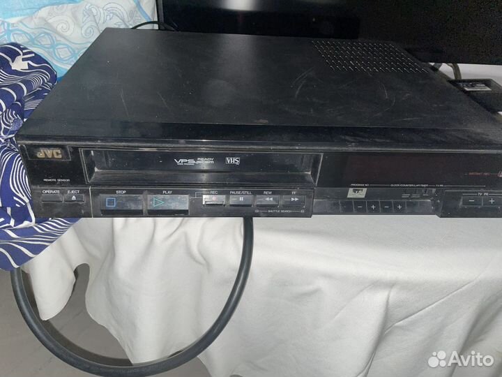 JVC проигрыватель кассет VHS