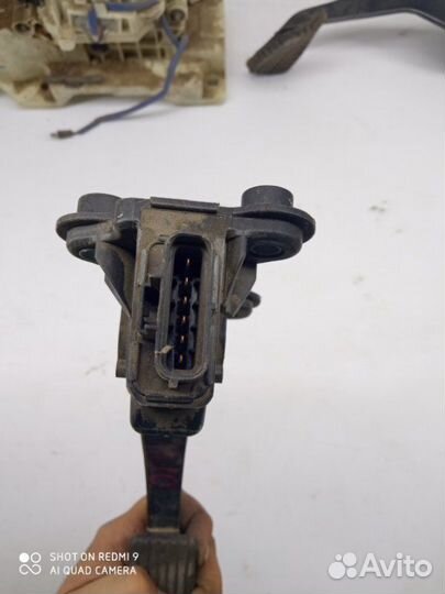 Педаль газа Mitsubishi Outlander XL 2.4 2006-2013