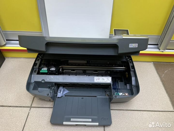 Мфу струйное цветное HP Photosmart 2573 L9