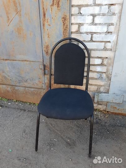Стулья офисные