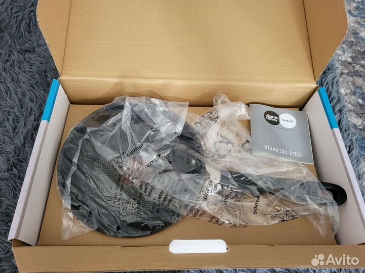 Сковорода tefal(новая) 20см