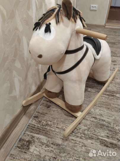 Лошадь качалка