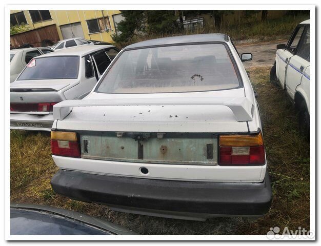 Volkswagen Jetta 1989 4 двери (разбор по запчастям