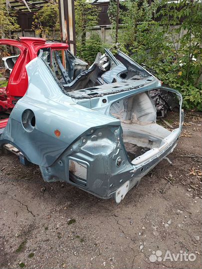 Задняя панель багажника Mitsubishi lancer 10 X