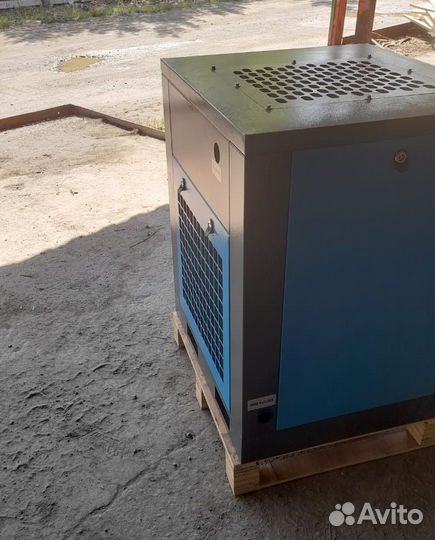 Компрессор 1000 л/мин винтовой 7.5 квт 10 бар