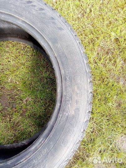 Nokian Tyres Hakkapeliitta 9 215/55 R17 98T