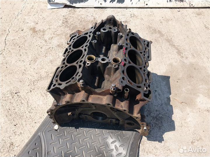 Блок цилиндров Land Rover Discovery 3 2.7 276DT