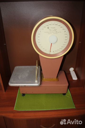 Весы механические циферблатные из СССР