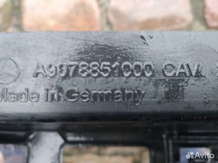 Mersedes Sprinter W907 Кронштейн заднего бампера