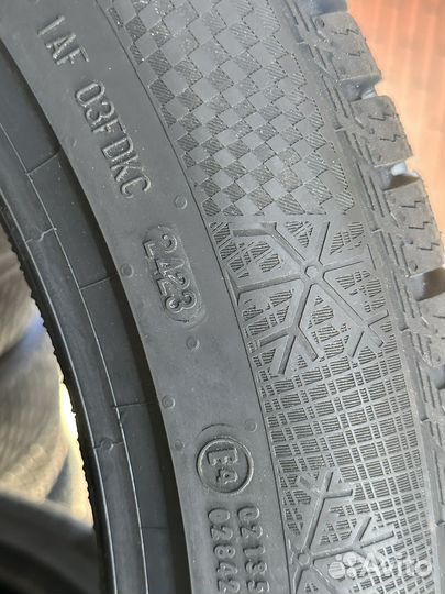 Continental WinterContact TS 860 S 295/40 R22