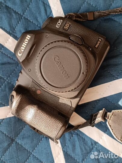 Canon 5D Mark 2 в хорошем состоянии