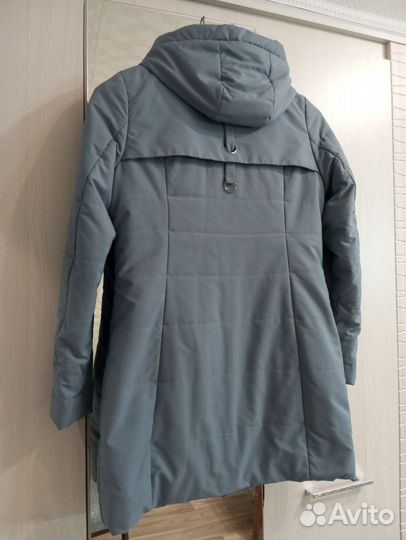 Куртка демисезонная женская 44 46