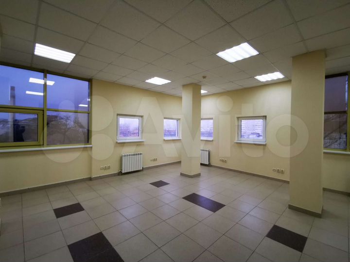 Офис, собственник 61 м²