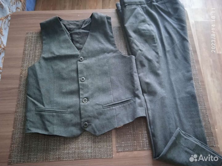 Продам форму для школы