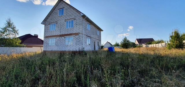 Дом 168 м² на участке 15 сот.