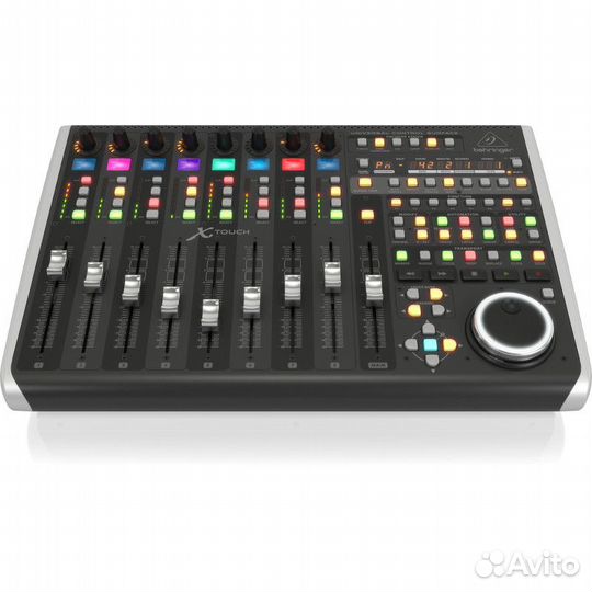 DJ-контроллер Behringer X-touch