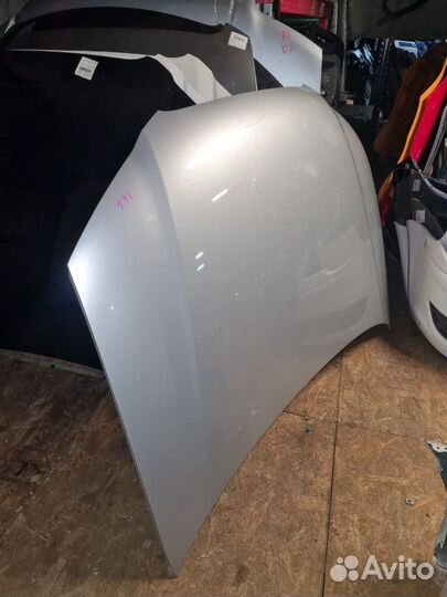 Капот Audi A3 8P BYT JPT 2008