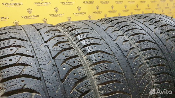 Bridgestone Ice Cruiser 7000 205/60 R16 92T