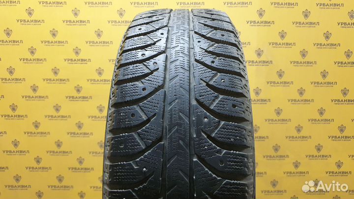 Bridgestone Ice Cruiser 7000 235/65 R17