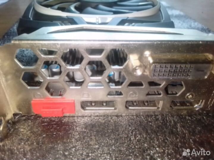 Видеокарта MSI Radeon RX 570 armor 4G