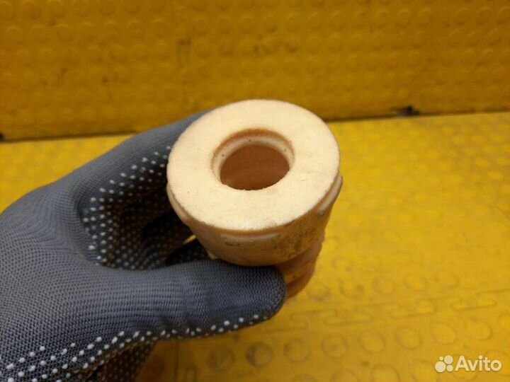 Отбойник передний Skoda Karoq djka 2021