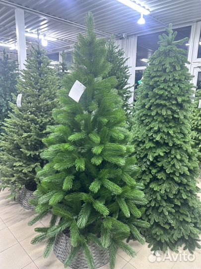 Ель искуственная