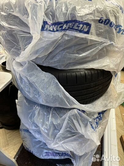 Колёса AMG оригинал в сборе 5х112 R20 одноширокие