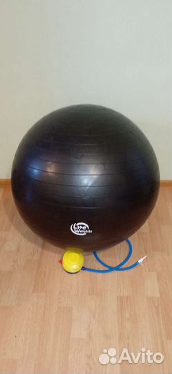 Гимнастический мяч