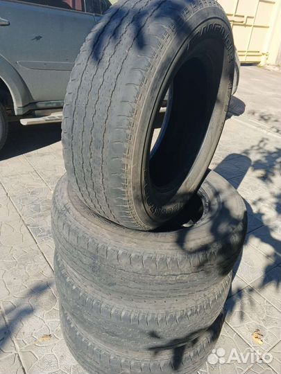 Bridgestone Dueler H/T D840 265/65 R17 112S