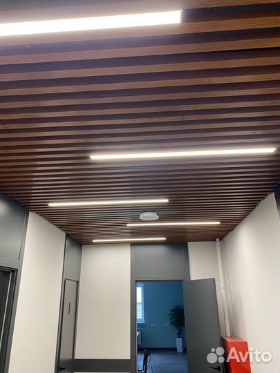 Алюминиевый потолок реечный кубообразный