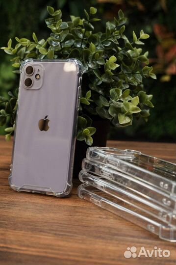 Противоударные чехлы с уголками для iPhone