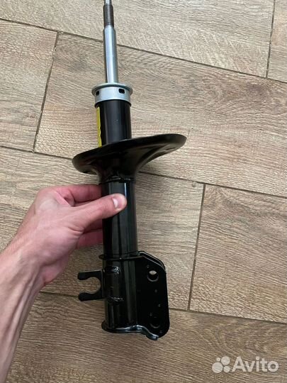 General Motors 96424401 Амортизатор передний