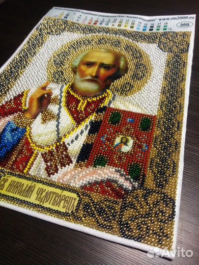 Николай Чудотворец. Икона вышитая бисером