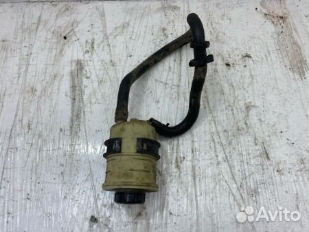 Бачок гидроусилителя