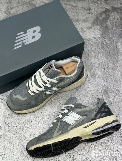 Кроссовки New Balance 1906r