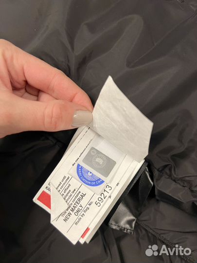 Пуховик Canada Goose