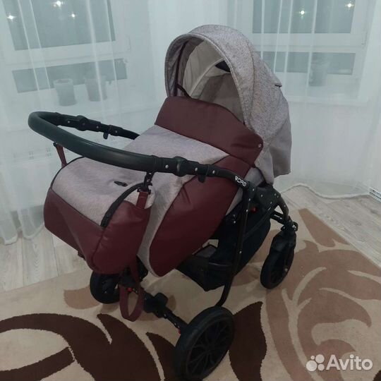 Коляска польская 3 в 1