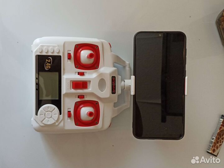 Квадрокоптер с камерой syma x5hw