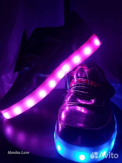 Кроссовки женские 36 размер новые