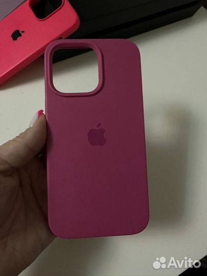 Чехол на iPhone 13 pro