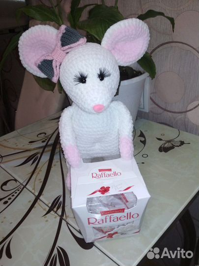 Плюшевая мышка