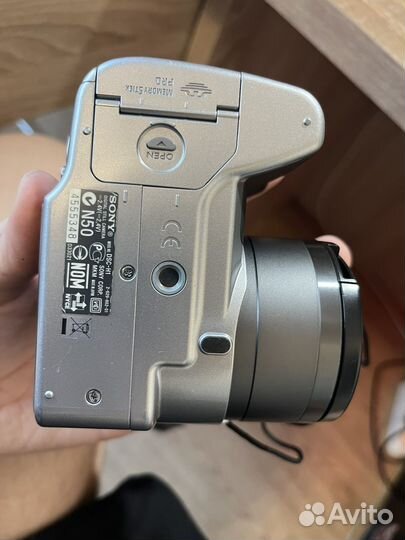 Фотоаппарат sony DSC-H1 с чехлом