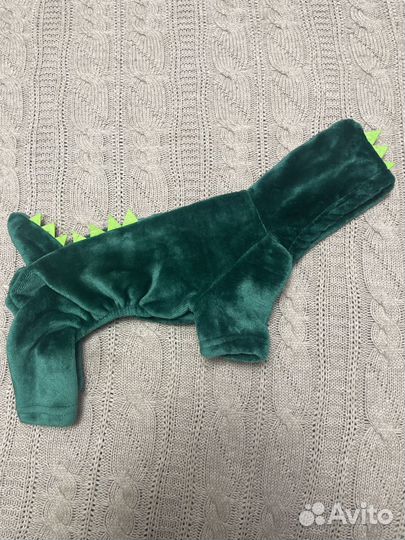 Комбинезон для маленькой собаки