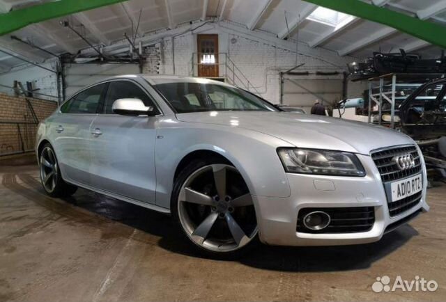 Audi A5 8T 2010 г по запчастям