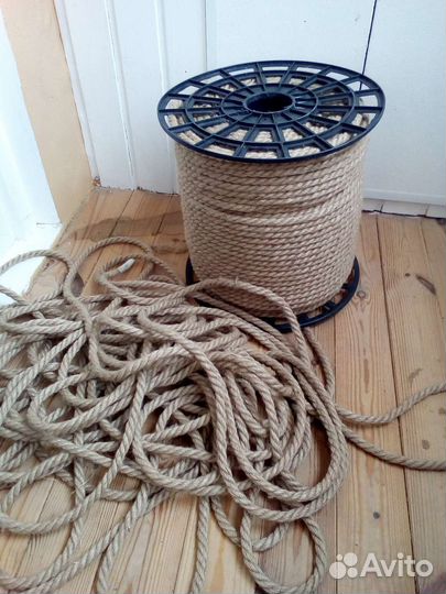 Коврик из джутового каната
